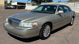 2004 Lincoln Town Car Signature