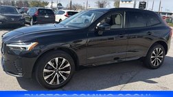 2023 Volvo XC60 B5 Plus Dark Theme