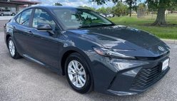 2026 Toyota Camry LE FWD
