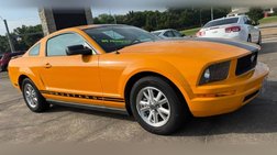 2007 Ford Mustang V6 Deluxe
