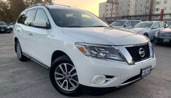 2014 Nissan Pathfinder SV