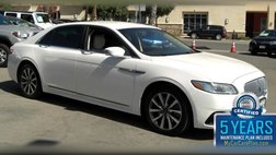 2017 Lincoln Continental Premiere