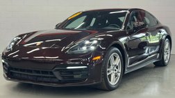 2022 Porsche Panamera 4