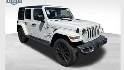 2023 Jeep Wrangler Sahara 4WD