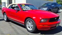 2008 Ford Mustang Deluxe