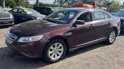 2010 Ford Taurus SE