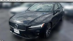 2021 Volvo S60 T5 Momentum