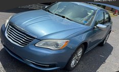 2011 Chrysler 200 Limited