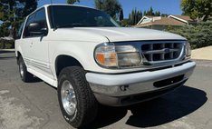1997 Ford Explorer XL