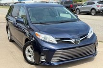 2020 Toyota Sienna LE 8-Passenger