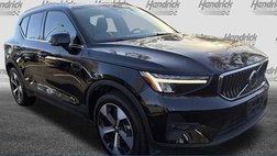 2025 Volvo XC40 B5 Core Bright Theme