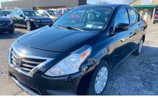 2018 Nissan Versa SV