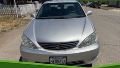 2005 Toyota Camry LE