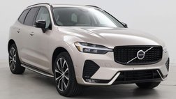 2025 Volvo XC60 B5 Ultra Dark Theme