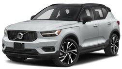 2022 Volvo XC40 T5 R-Design