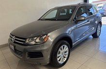 2014 Volkswagen Touareg Sport