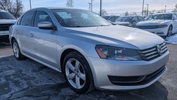 2013 Volkswagen Passat SE