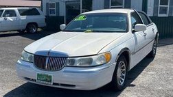 2001 Lincoln Town Car Signature