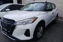 2023 Nissan Kicks S
