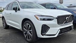 2023 Volvo XC60 B5 Plus Dark Theme