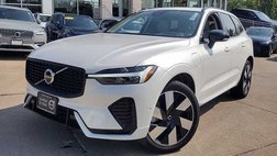 2025 Volvo XC60 T8 Plus Dark Theme