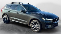 2022 Volvo XC60 B5 Momentum