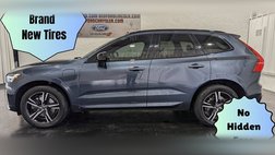 2022 Volvo XC60 Recharge T8 R-Design