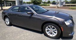 2015 Chrysler 300 Limited