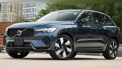 2024 Volvo XC60 Recharge T8 Plus Dark Theme
