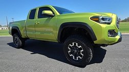 2023 Toyota Tacoma TRD Off-Road
