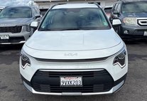 2025 Kia Niro LX