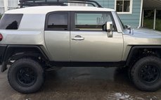 2012 Toyota FJ Cruiser Base