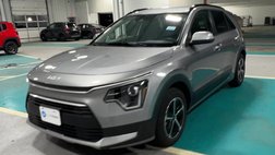 2023 Kia Niro LX