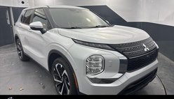 2022 Mitsubishi Outlander ES