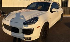 2017 Porsche Cayenne S E Platinum