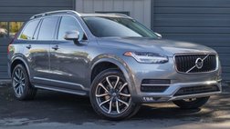 2018 Volvo XC90 T5 Momentum 7-Passenger