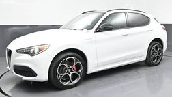 2022 Alfa Romeo Stelvio Veloce