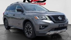 2020 Nissan Pathfinder SV