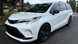 2022 Toyota Sienna XSE 7-Passenger