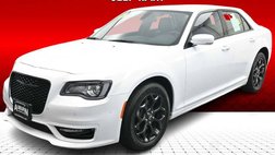 2023 Chrysler 300 Touring L