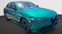 2025 Alfa Romeo Giulia Intensa