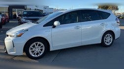 2017 Toyota Prius v Five