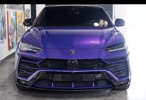 2021 Lamborghini Urus Base