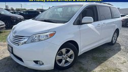 2017 Toyota Sienna LE