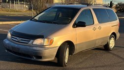 2002 Toyota Sienna LE