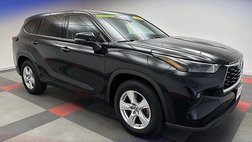 2022 Toyota Highlander LE