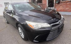2016 Toyota Camry Hybrid LE FWD