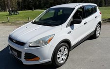 2014 Ford Escape S