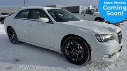 2023 Chrysler 300 Touring L