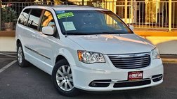 2015 Chrysler Town and Country Touring